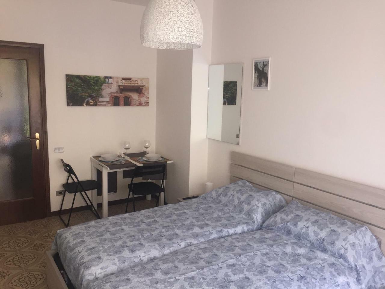 Room Verona Holidays Eksteriør bilde