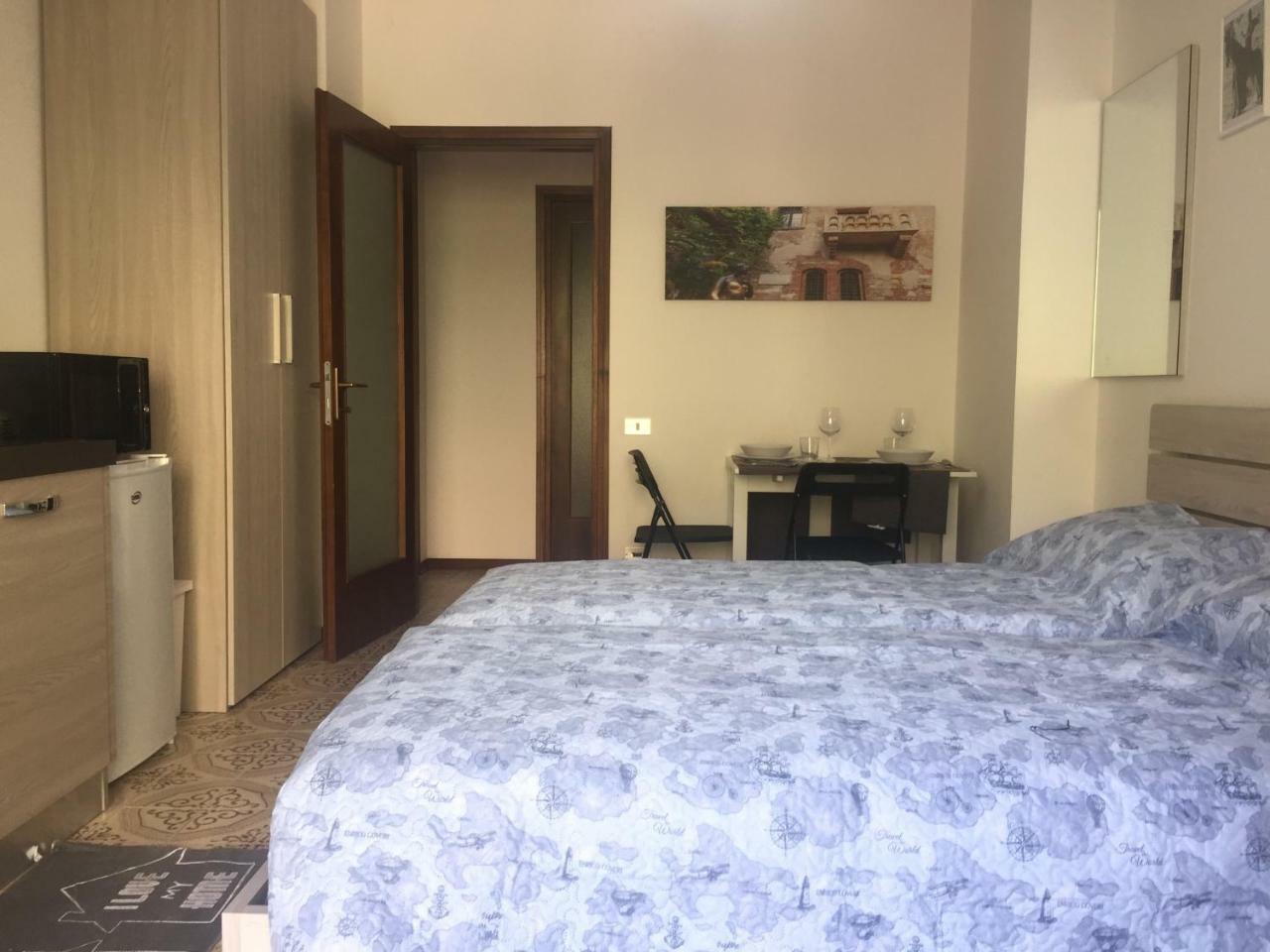 Room Verona Holidays Eksteriør bilde