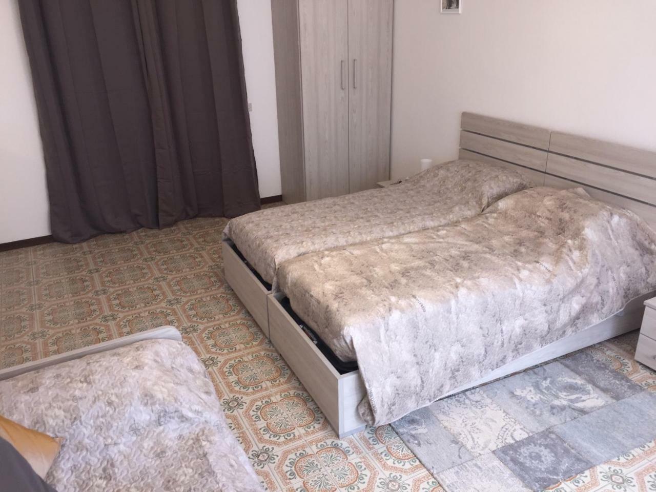 Room Verona Holidays Eksteriør bilde